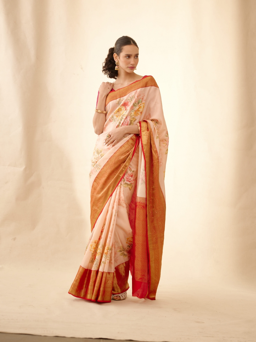 Nemesis Peach Kanjivaram Silk Saree With Imbrication Blouse Piece –  LajreeDesigner