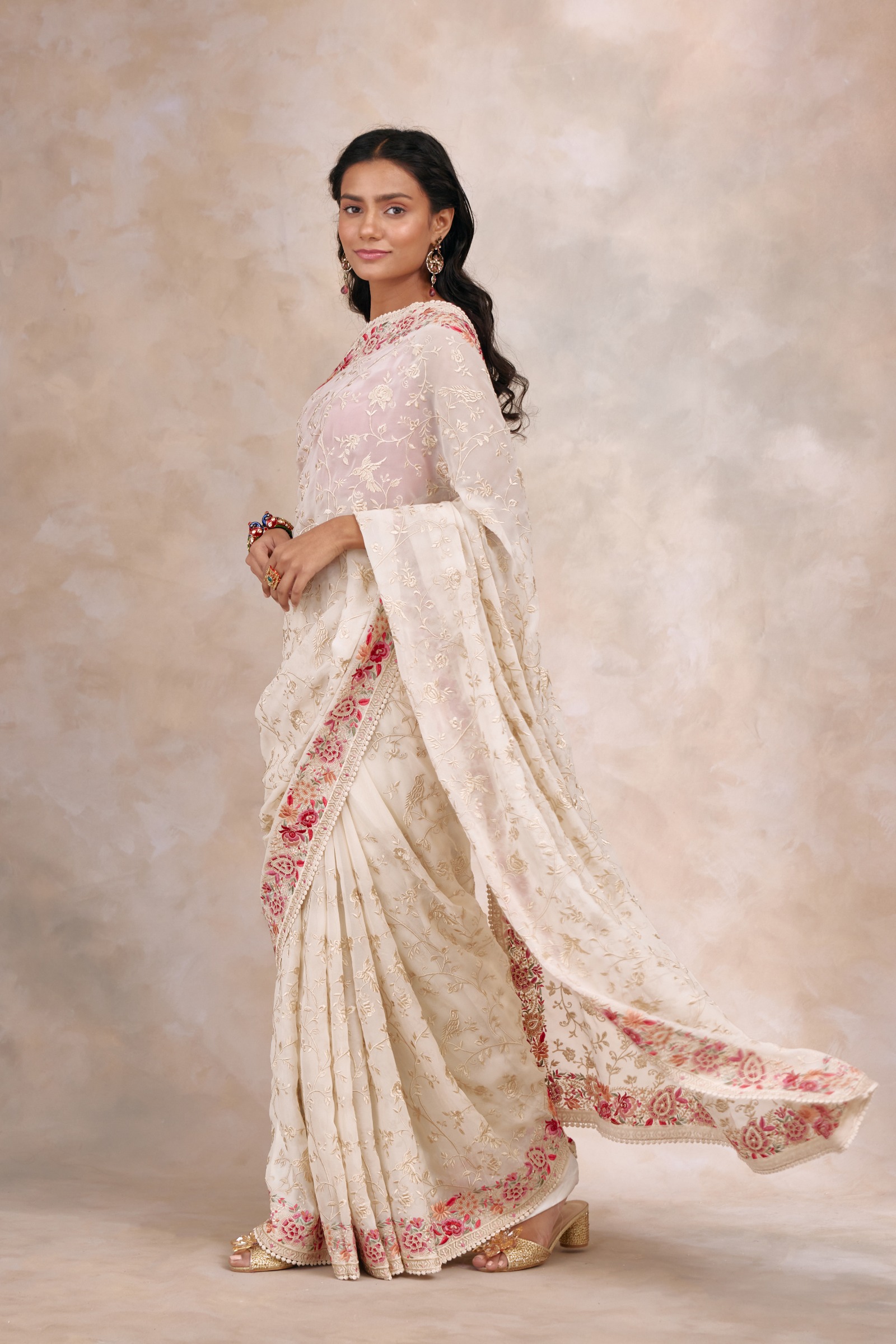 White Georgette Saree With Blouse 249513